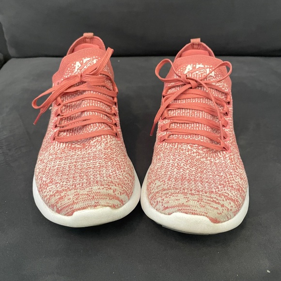 APL TechLoom Breeze Sneakers - Pink Ombré- Size 10 - Picture 2 of 7